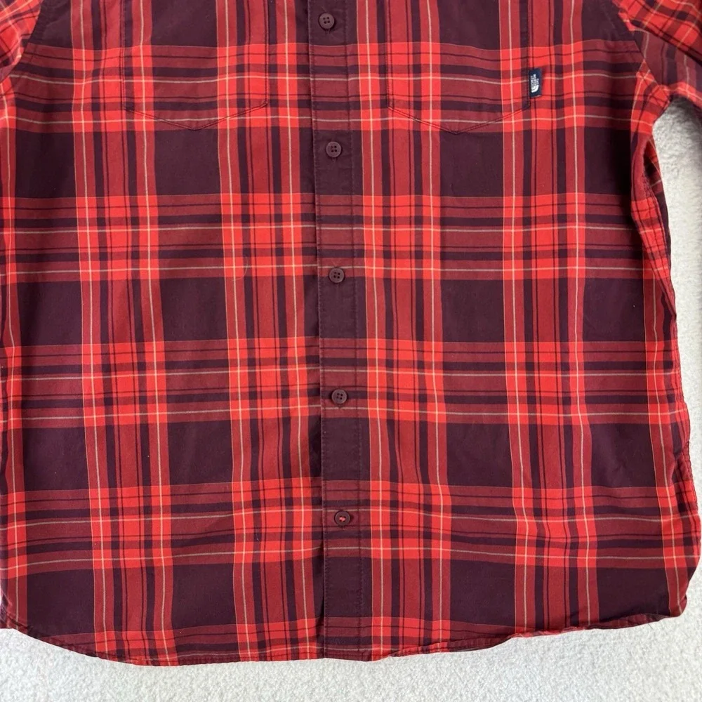 The North Face Long Sleeve Vented Button‎ Up Shirt Mens XL